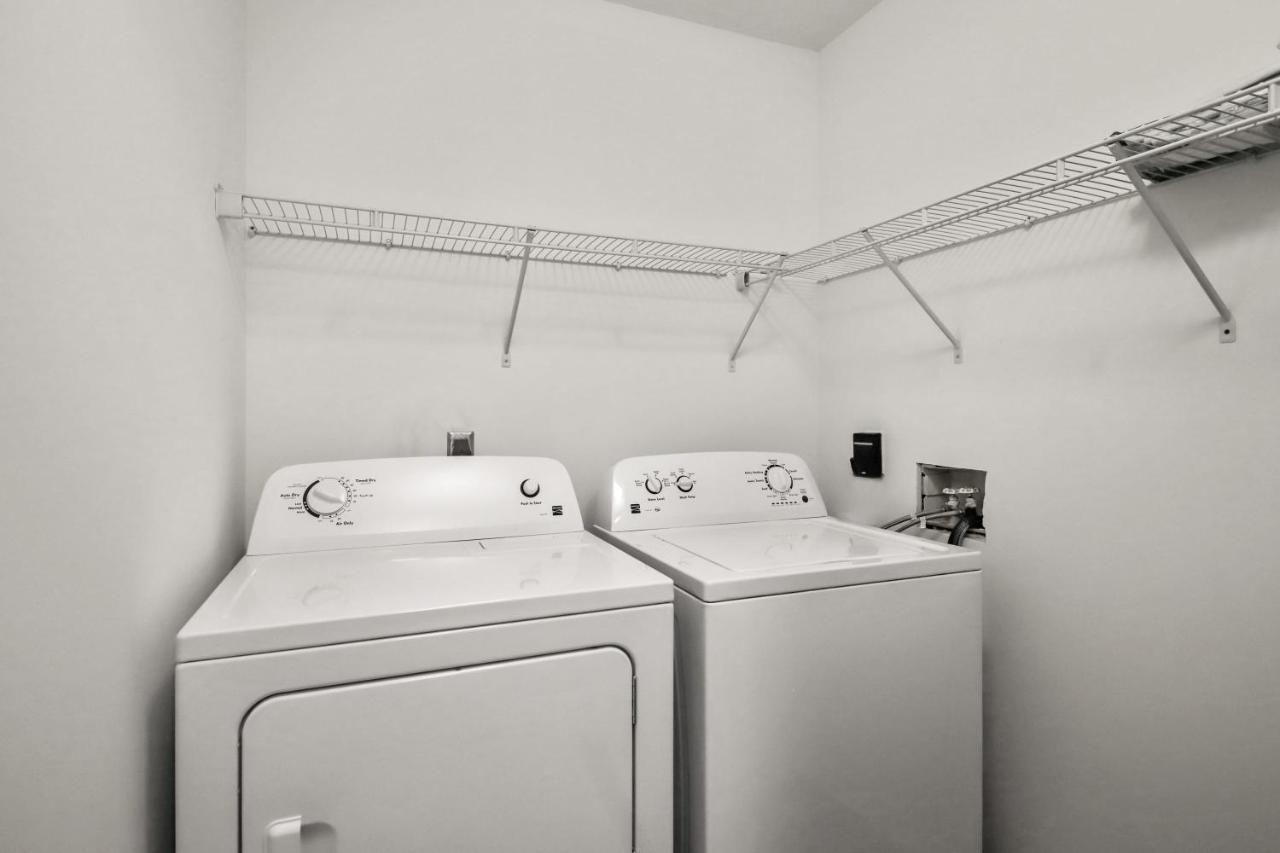 Comfy And Spacious 1Br W Pool Gym Workspace Bradenton Exteriér fotografie