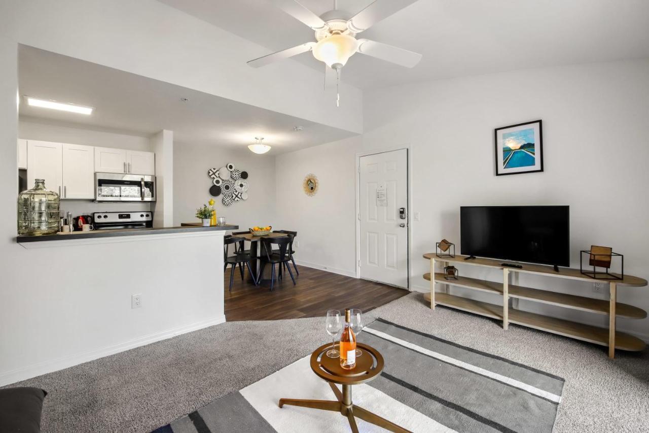 Comfy And Spacious 1Br W Pool Gym Workspace Bradenton Exteriér fotografie